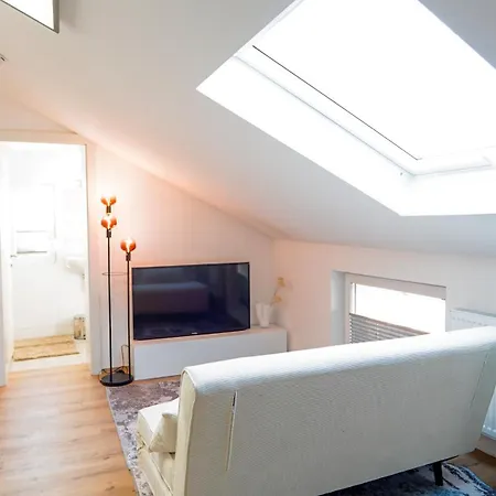 Komfort - Komplette - Parkplatz - Wlan Apartment *