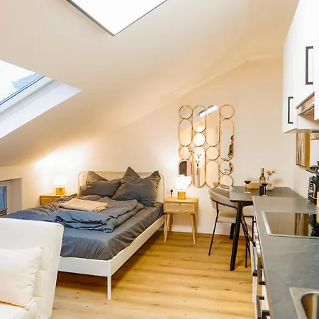 Apartment Komfort Apartments Passau - Komplette Wohnung - Parkplatz - Wlan